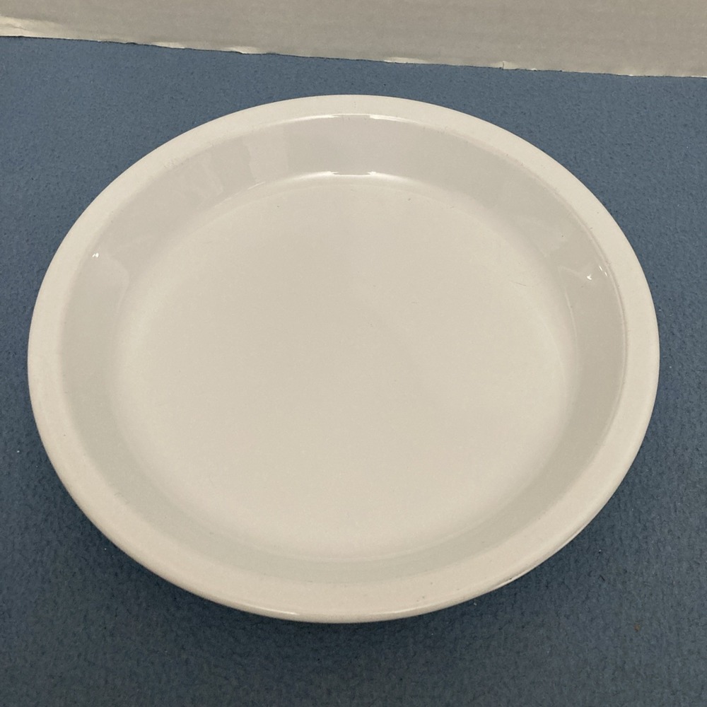 Vintage Corning Ware White P-309 Vintage Pie Plate/Serving Dish 9 x 1-1/4"